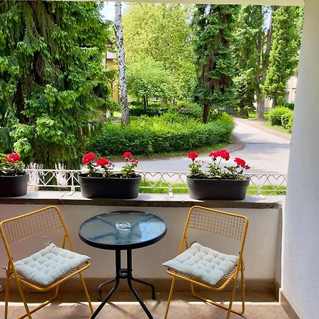 Anet Apartman Visoko Exterior foto